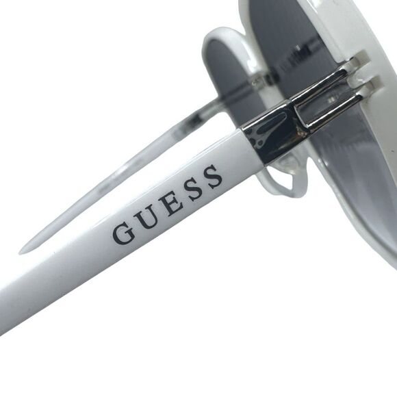 GUESS Oversized Square Sunglasses GF0407 21B - White - 59-17-145 - Unisex - Picture 6 of 8